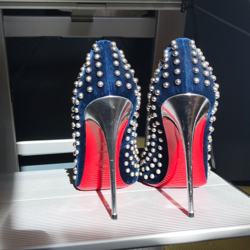Christian Louboutin Billy Studded Blue Pumps - Picture 4 of 6